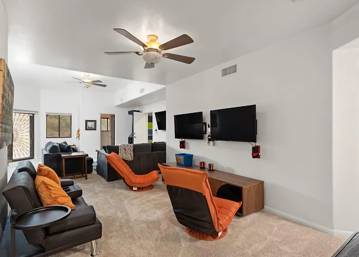 Holiday home Happy Valley Hideaway Resort-like With Amazing Views Walking Distance To Hiking Trails *